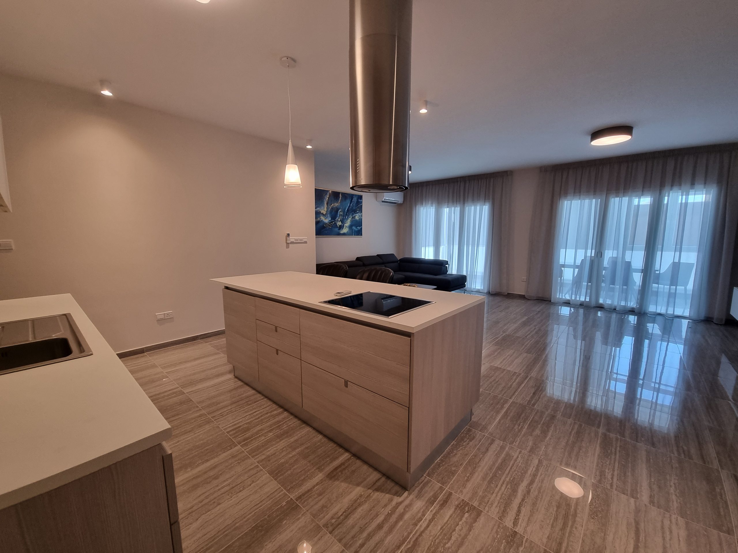 4 BR Apartment in Parekklisia, Limassol photo 5