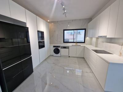 Property in Limassol thumbnail 2
